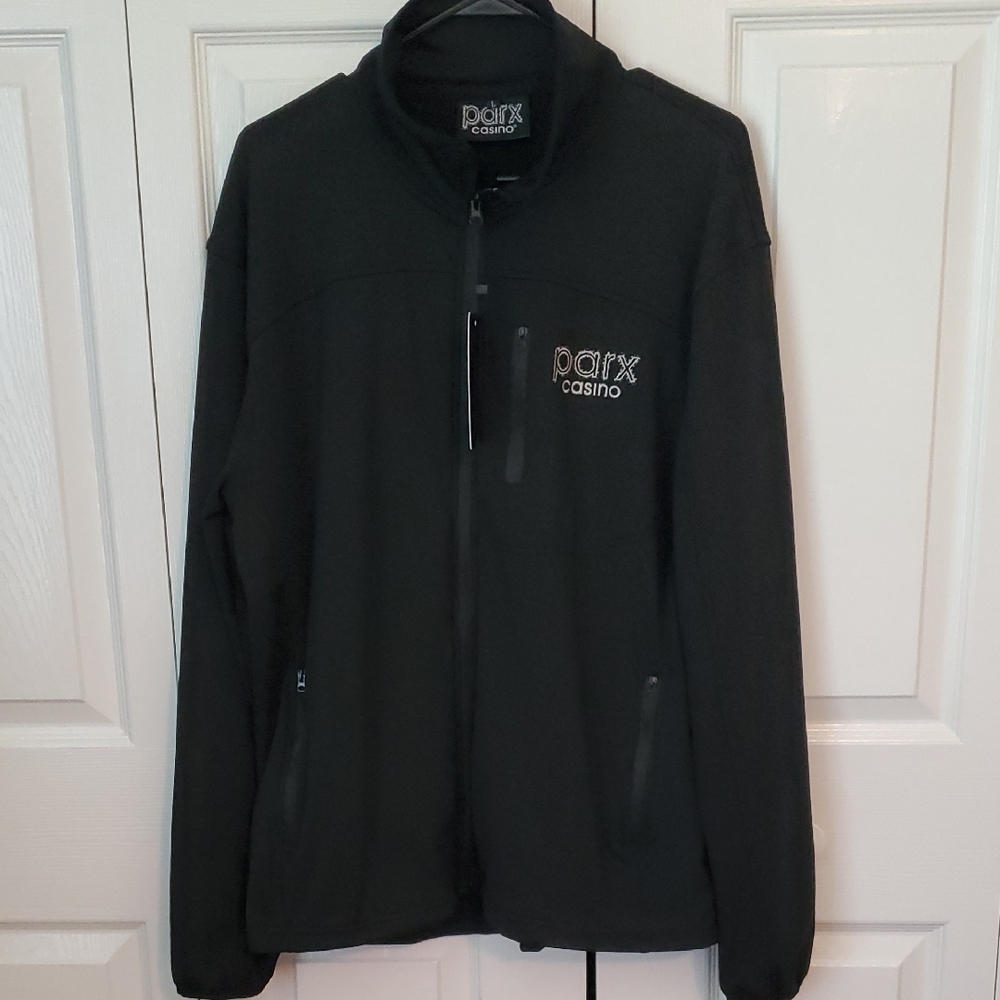 Lightweight Black Zipper Jacket Size Large NWT Parx Casino logo